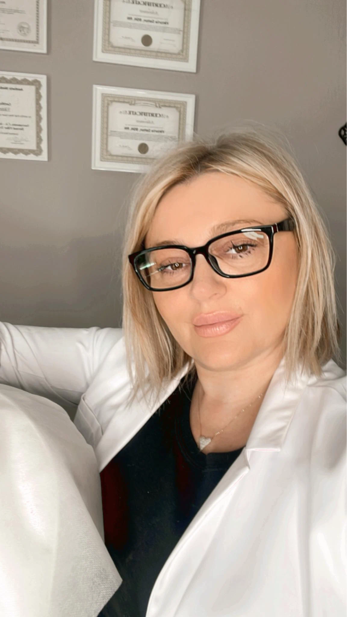Owner Viktoria, Aesthetic Nurse